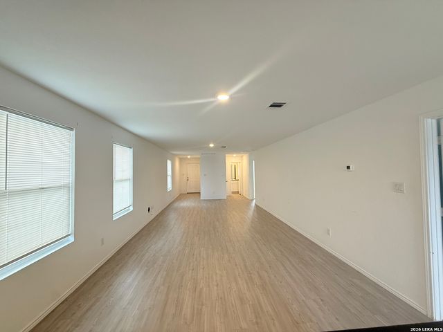 8910 SOLAR COVE, San Antonio, TX 78252