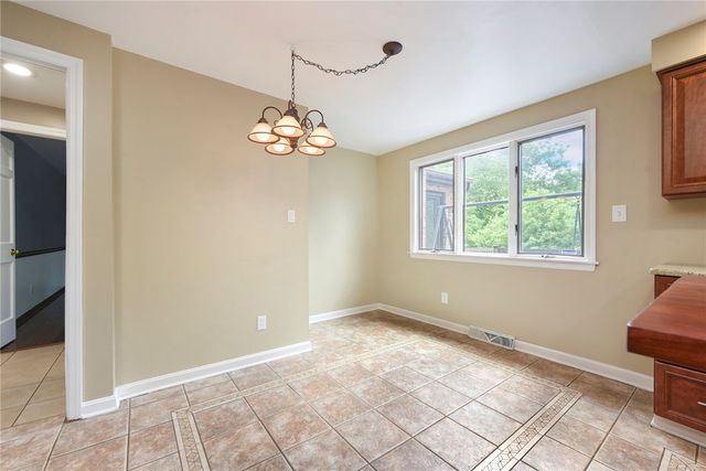 153 Oakwood, Peters Twp, PA 15317