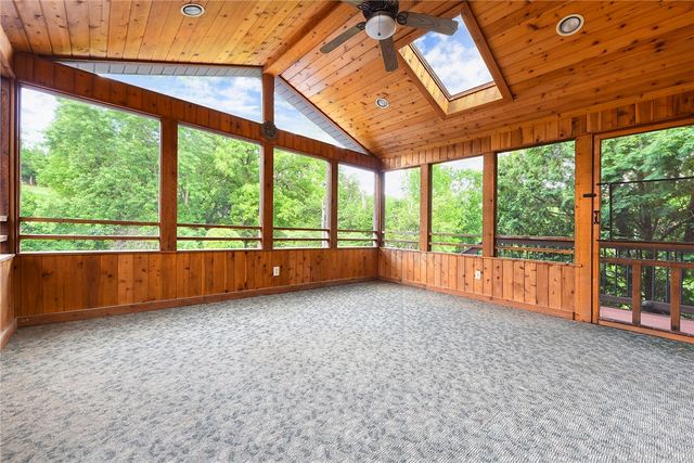 153 Oakwood, Peters Twp, PA 15317