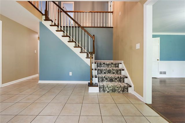 153 Oakwood, Peters Twp, PA 15317