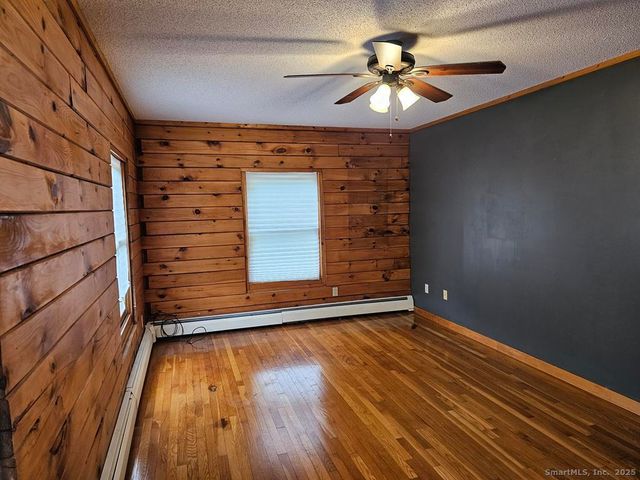 698 Leetes Island Road, Branford, CT 06405