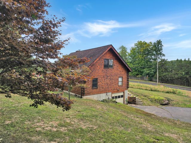 698 Leetes Island Road, Branford, CT 06405