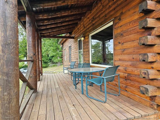 698 Leetes Island Road, Branford, CT 06405