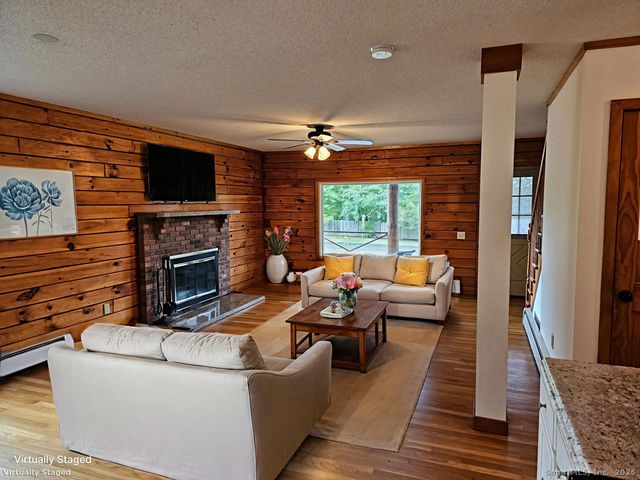 698 Leetes Island Road, Branford, CT 06405