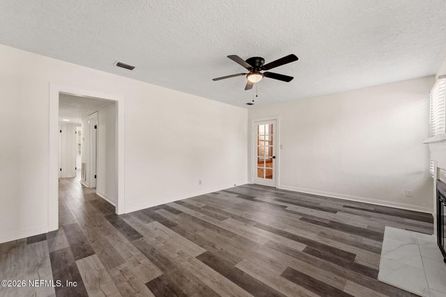 4626 BIRKENHEAD Road, Jacksonville, FL 32210