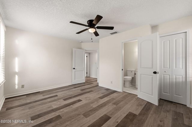 4626 BIRKENHEAD Road, Jacksonville, FL 32210