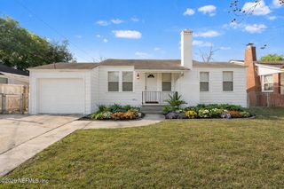 4626 BIRKENHEAD Road, Jacksonville, FL 32210