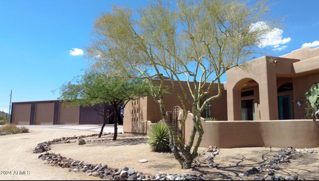 40455 N 26TH Street, Cave Creek, AZ 85331