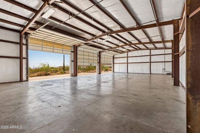 40455 N 26TH Street, Cave Creek, AZ 85331