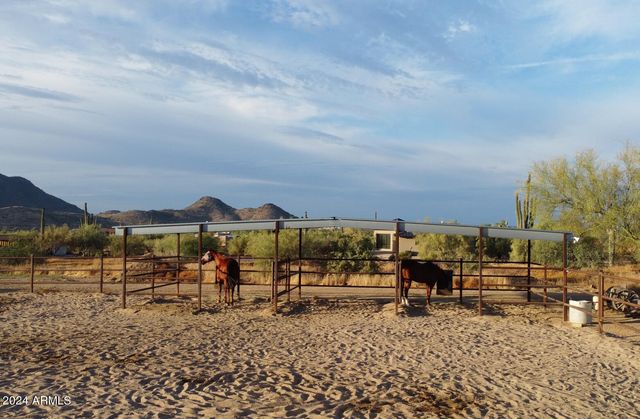 40455 N 26TH Street, Cave Creek, AZ 85331