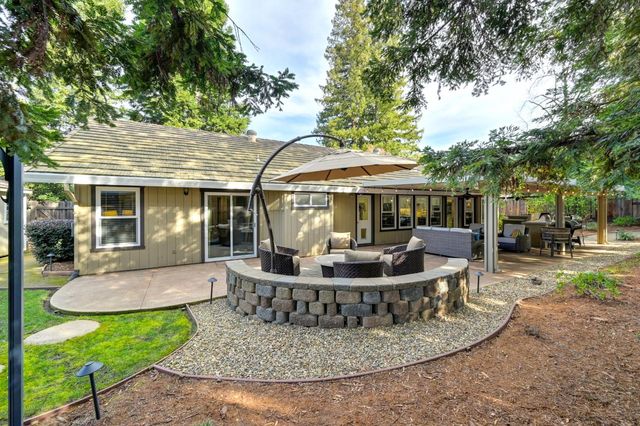 118 S Fork Way, Folsom, CA 95630