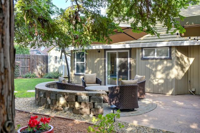 118 S Fork Way, Folsom, CA 95630