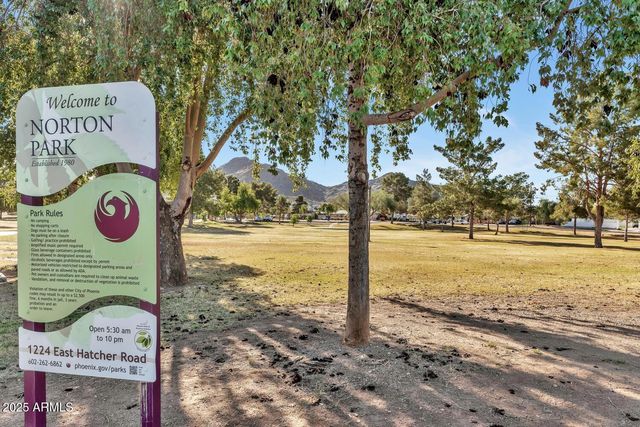 822 E CAROL Avenue, Phoenix, AZ 85020