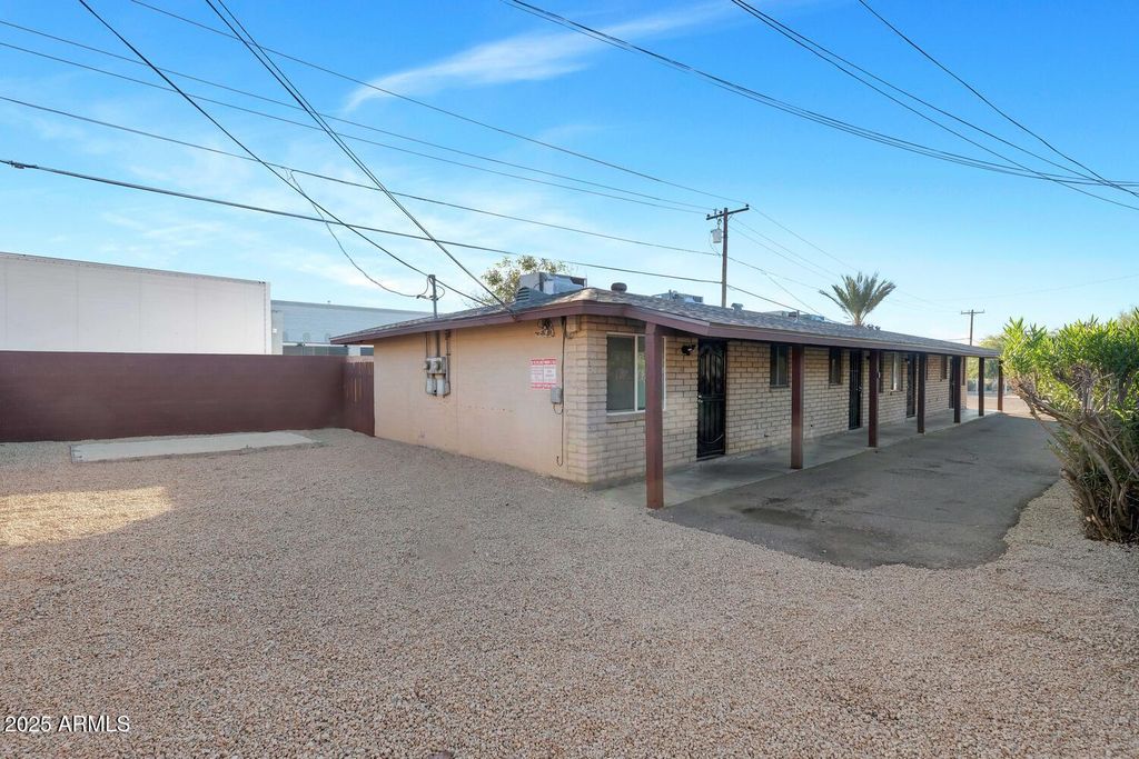 822 E CAROL Avenue, Phoenix, AZ 85020 — photo 4