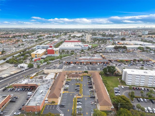 10285 NW 80th Ct 207, Hialeah Gardens, FL 33016