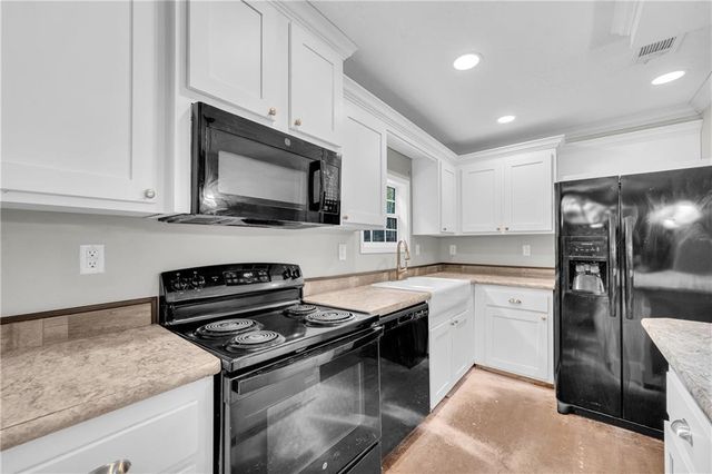 81 Jarrett Lane, Gillsville, GA 30543