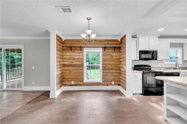 81 Jarrett Lane, Gillsville, GA 30543