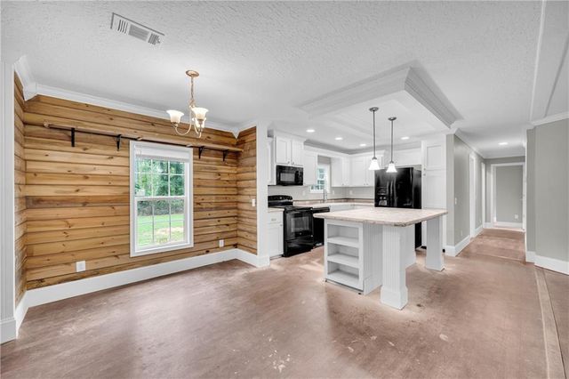 81 Jarrett Lane, Gillsville, GA 30543