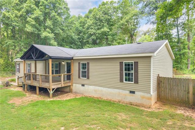 81 Jarrett Lane, Gillsville, GA 30543