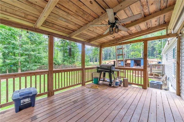 81 Jarrett Lane, Gillsville, GA 30543