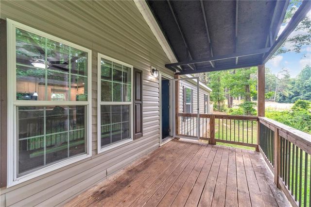 81 Jarrett Lane, Gillsville, GA 30543
