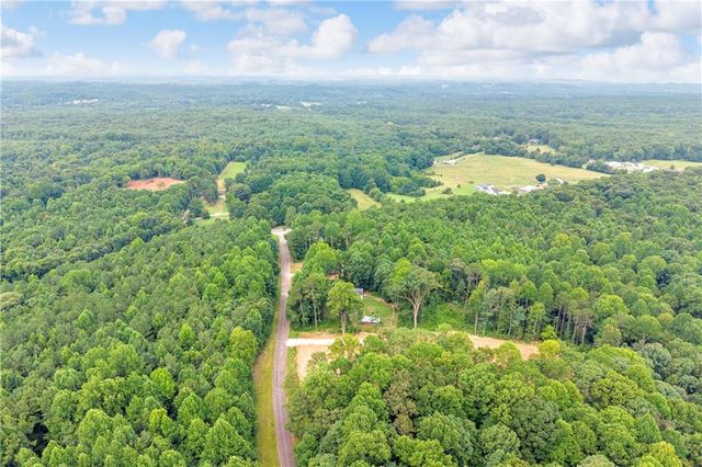 81 Jarrett Lane, Gillsville, GA 30543