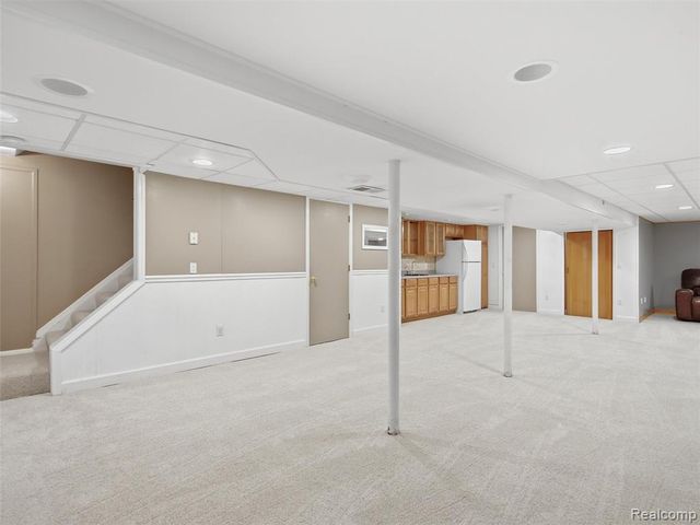 46462 Peach Grove Avenue, Macomb, MI 48044