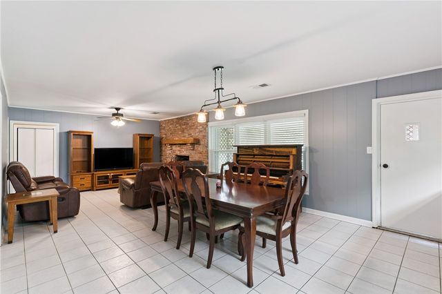 1446 Blythe Island Drive, Brunswick, GA 31523