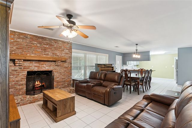 1446 Blythe Island Drive, Brunswick, GA 31523