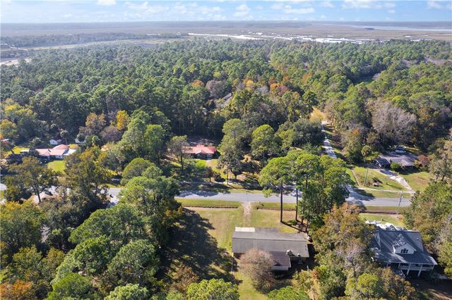 1446 Blythe Island Drive, Brunswick, GA 31523