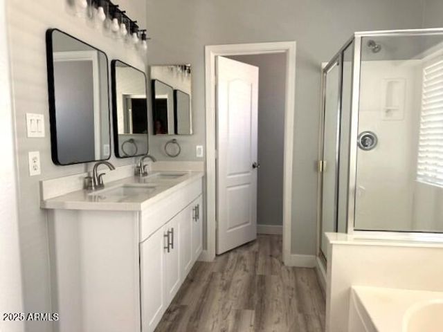 5643 W SOUTHGATE Avenue, Phoenix, AZ 85043