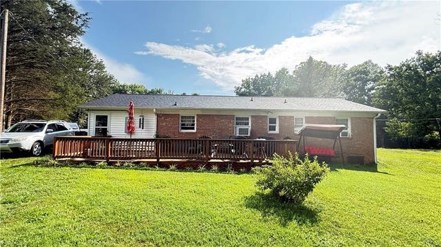 110 Sarah Street, Mount Airy, NC 27030