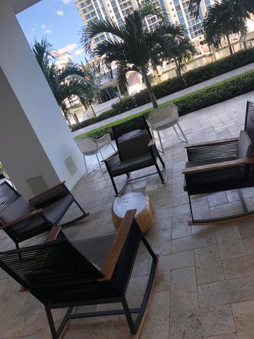 17111 BISCAYNE Boulevard 1903, North Miami Beach, FL 33160