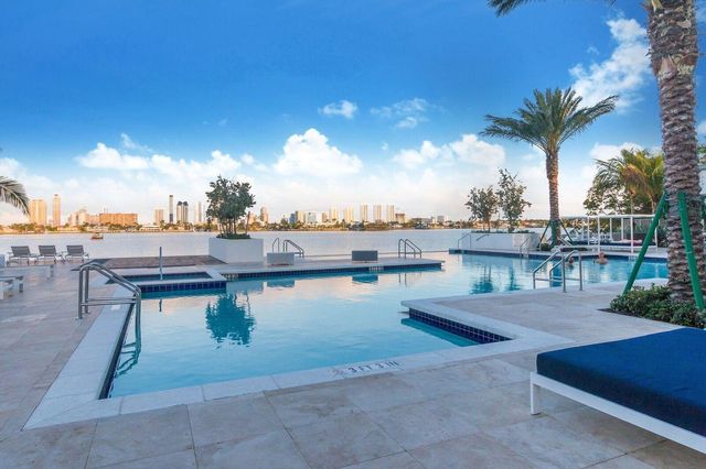 17111 BISCAYNE Boulevard 1903, North Miami Beach, FL 33160