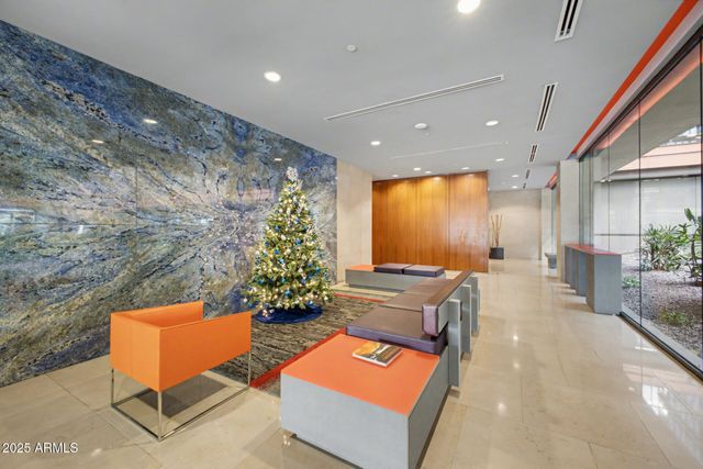 4808 N 24TH Street 824, Phoenix, AZ 85016