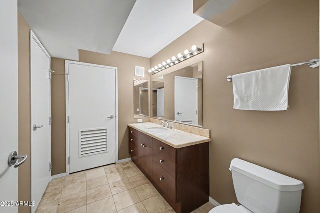 4808 N 24TH Street 824, Phoenix, AZ 85016