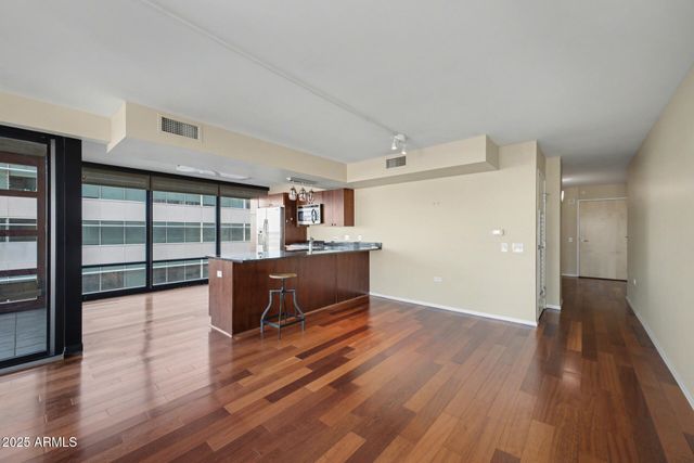 4808 N 24TH Street 824, Phoenix, AZ 85016