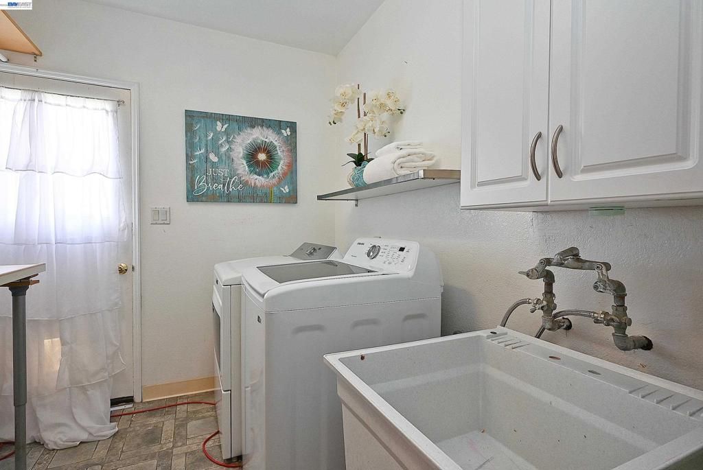 Image 25 of property listing at 18616 Sandy Rd, Castro Valley, CA 94546