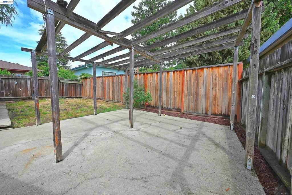 Image 29 of property listing at 18616 Sandy Rd, Castro Valley, CA 94546