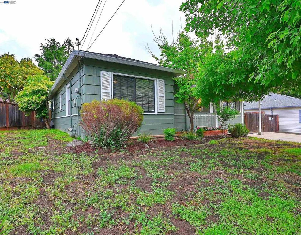 Image 32 of property listing at 18616 Sandy Rd, Castro Valley, CA 94546