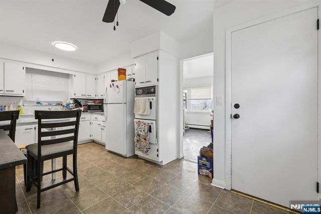 89 Anderson Avenue, Wallington, NJ 07057