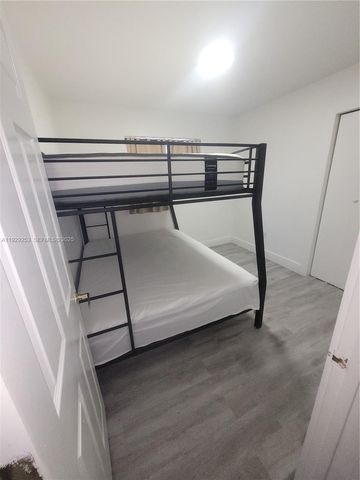 2126 NW 47th Ter, Miami, FL 33142