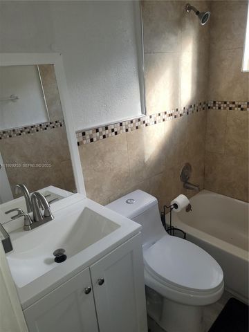 2126 NW 47th Ter, Miami, FL 33142