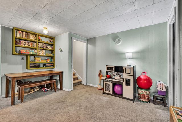 3076 Pebble DR, Roanoke, VA 24014