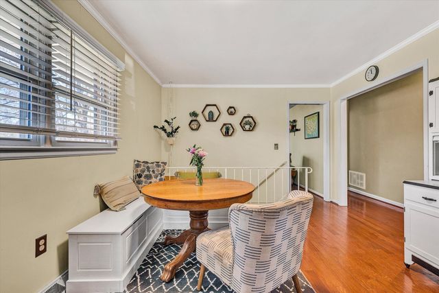 3076 Pebble DR, Roanoke, VA 24014