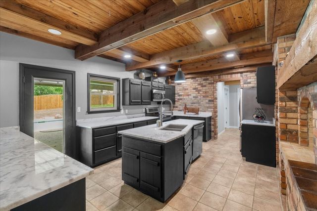 3703 NW County Road 0016, Corsicana, TX 75110