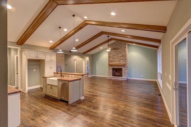 110 Westwoods Drive, Georgetown, KY 40324