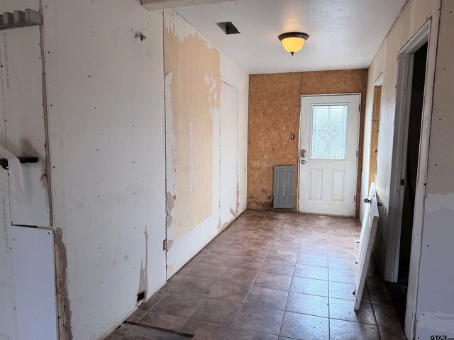 14946 CR 220, Tyler, TX 75707