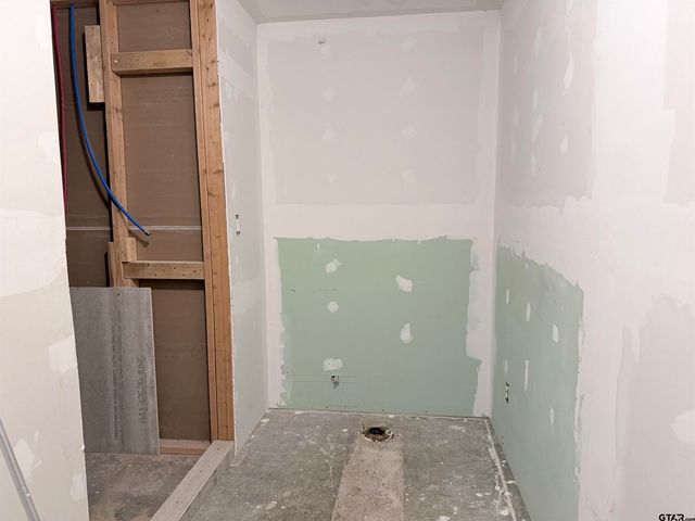 14946 CR 220, Tyler, TX 75707