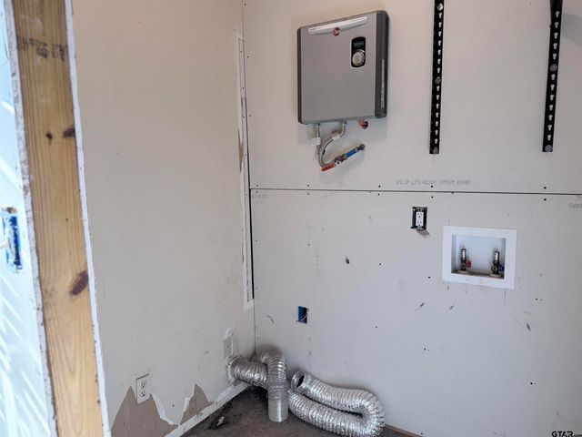 14946 CR 220, Tyler, TX 75707